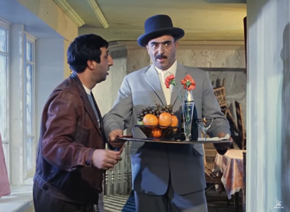 Шляпу сними.