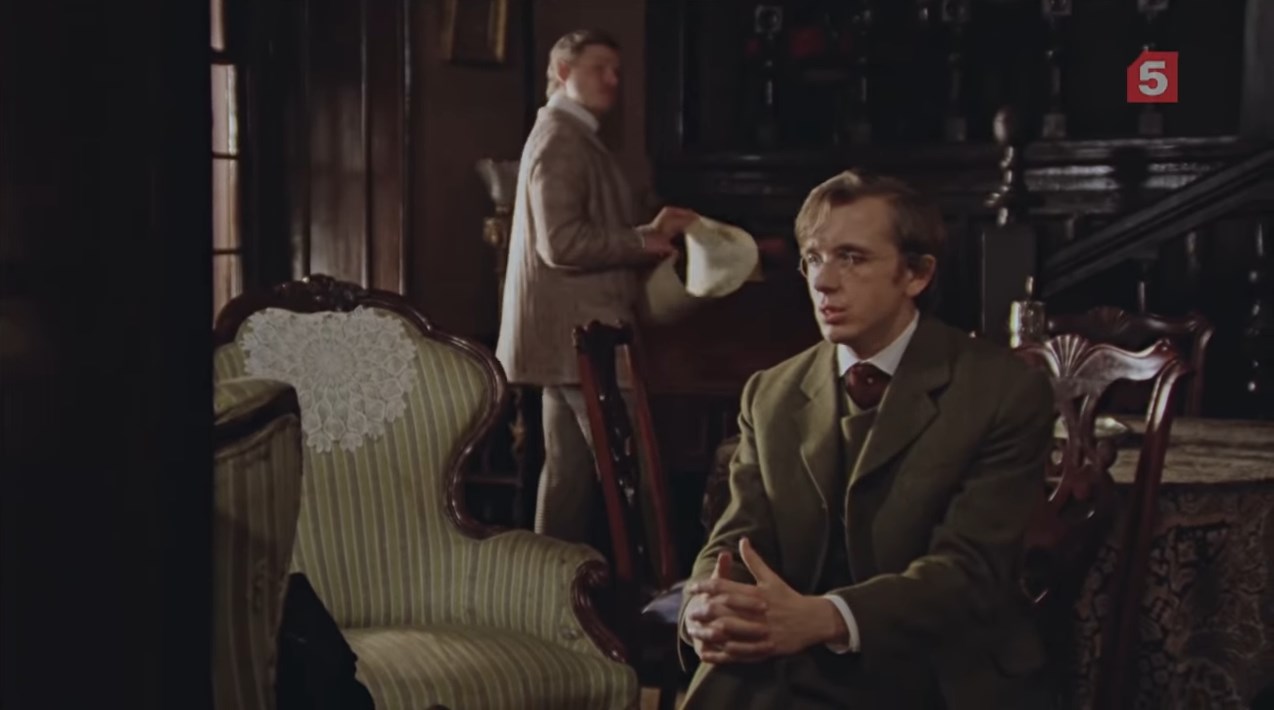 Я борюсь со злом по мере моих скромных сил, но выступать против самого прародителя зла было бы несколько самонадеянно с моей стороны.