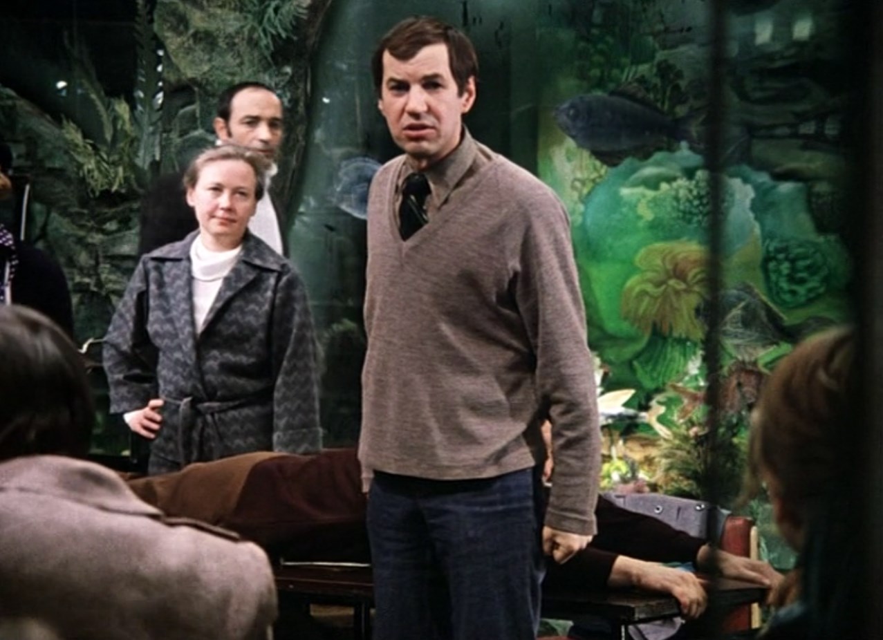 Где этот директор рынка? Дайте мне его! Я из него мясной ряд сделаю!