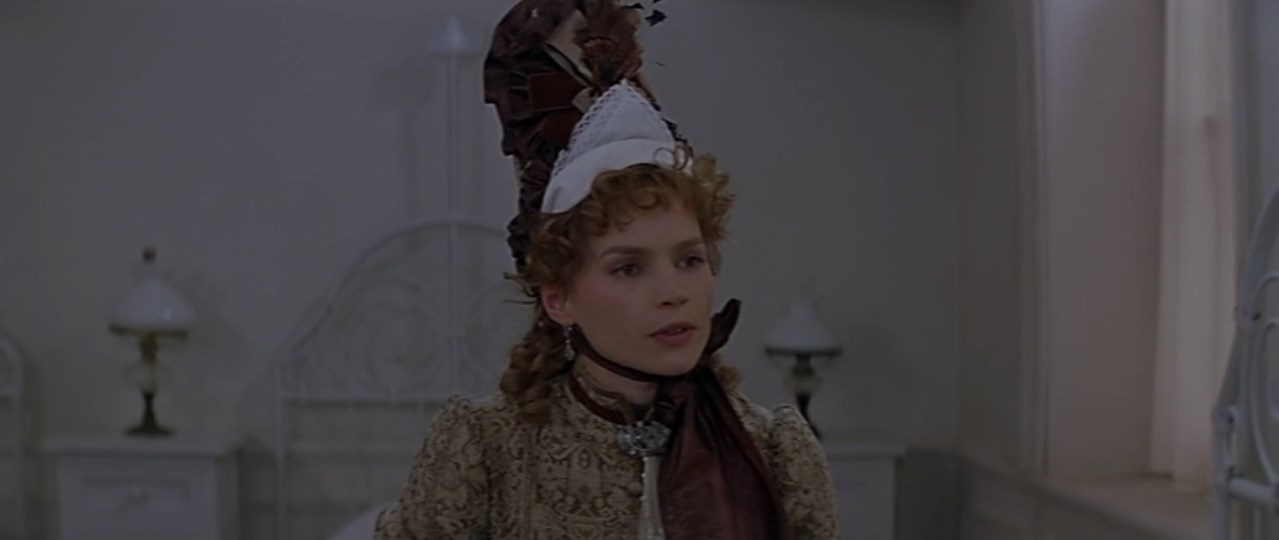 Иногда нам кажется, что мы мстим жизни, а потом оказывается, что мы мстим сами себе.