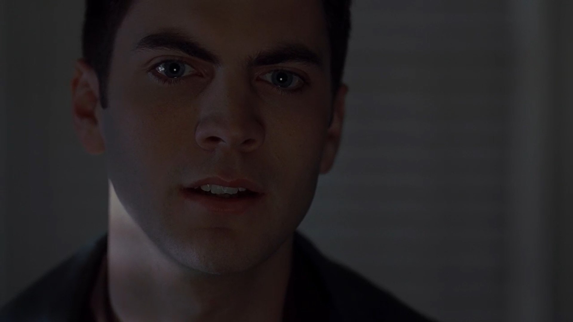 И в этот день я понял, что у каждой вещи есть настоящая жизнь... и эта невероятная добрая сила, которая хотела от меня, чтобы я понял — не надо бояться, никогда. На видео это совсем не то, но оно помогает мне помнить.... и мне нужно помнить. Иногда в мире так много красоты, мне кажется, что мое сердце не выдержит.