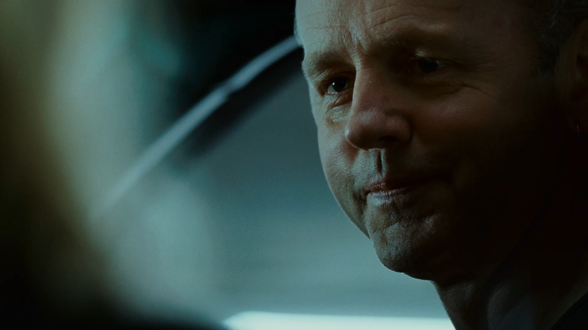 Наш мир сейчас переживает обострение паранойи.