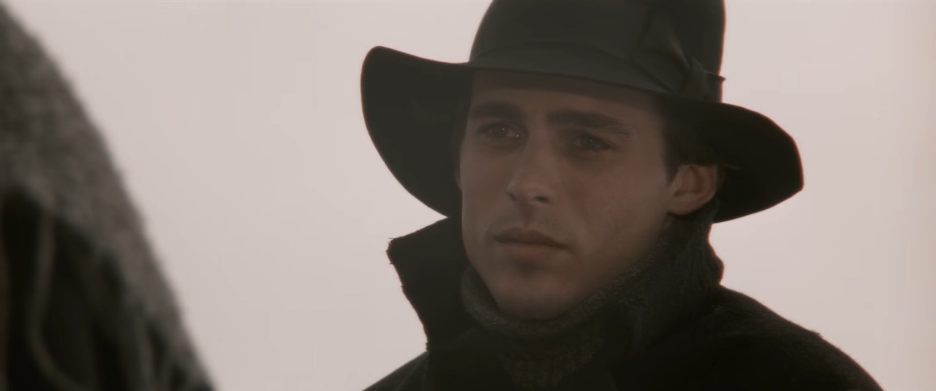 аббат Глас А что, если птицы поют от боли?