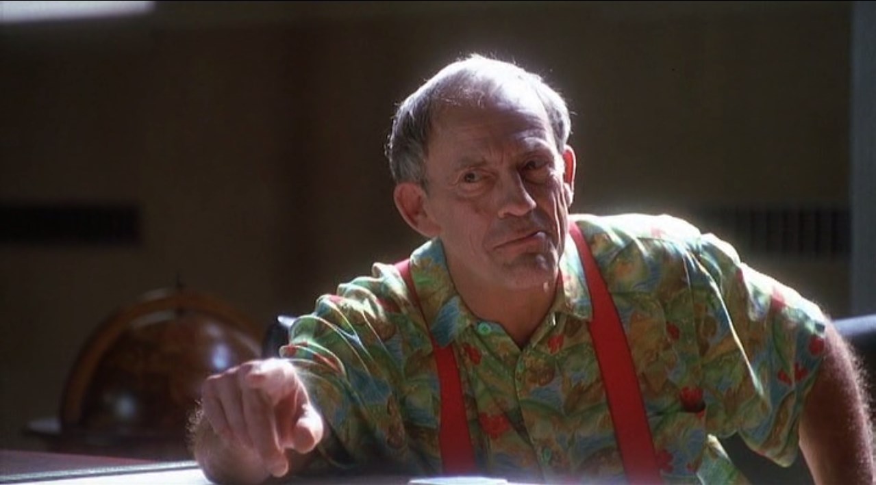 Нил Оливер — Нужна ещё капля вашей крови.
— Крови?!
— Конечно, я ведь дьявол!... Шутка.