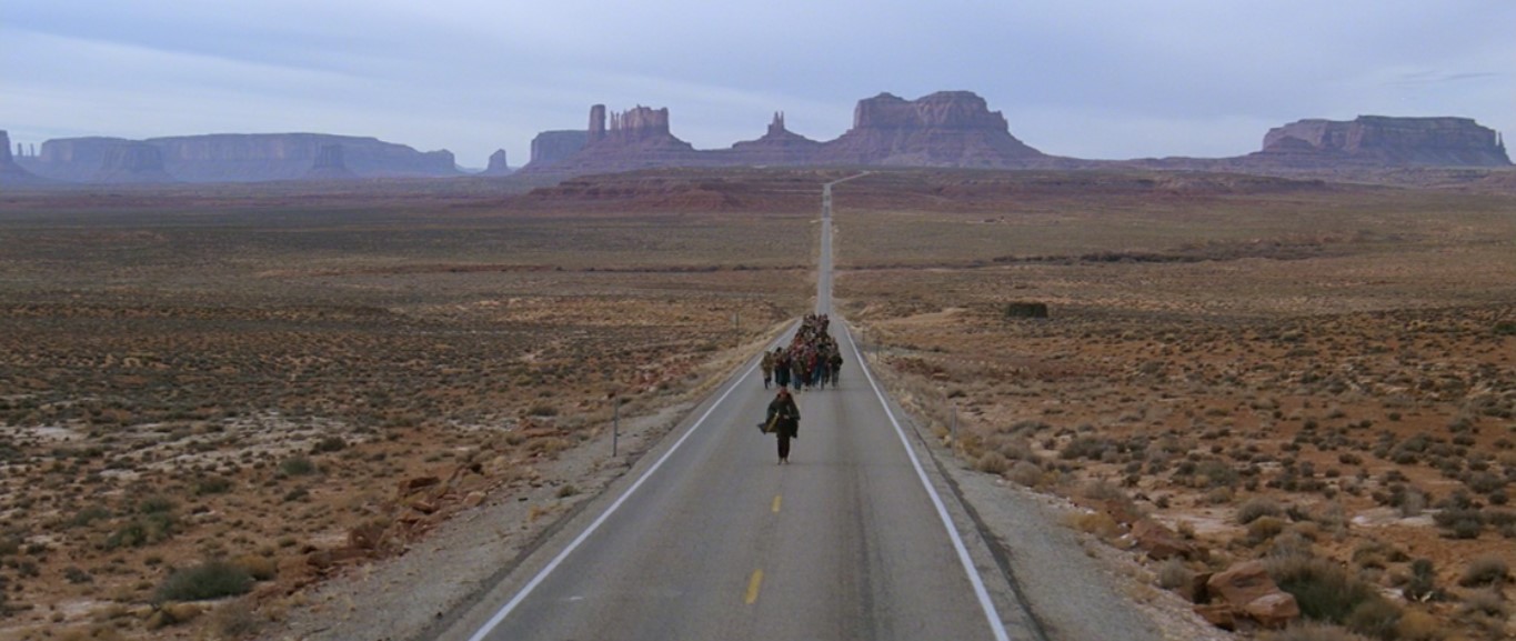 Моя мама всегда говорила: «Чтобы идти в будущее, надо избавиться от прошлого».