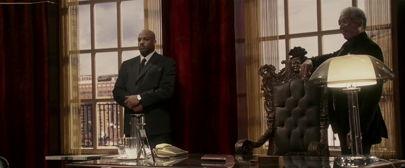 Уверен, что ваш нос пострадал из-за вашего рта.