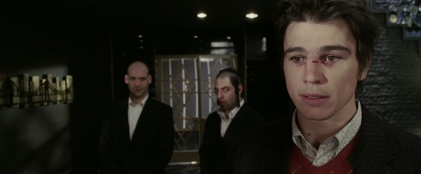 — Я не брал у вас денег!
— Стало быть, и возвращать не хочешь?!