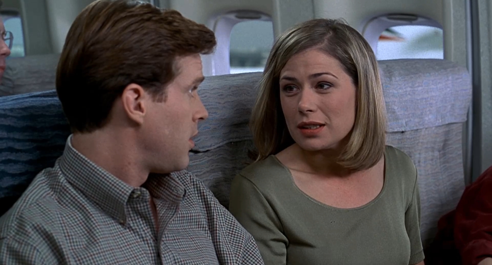 — Я люблю тебя...
— Спасибо.
— Это не тот ответ, которого я ждал.
— Большое спасибо?