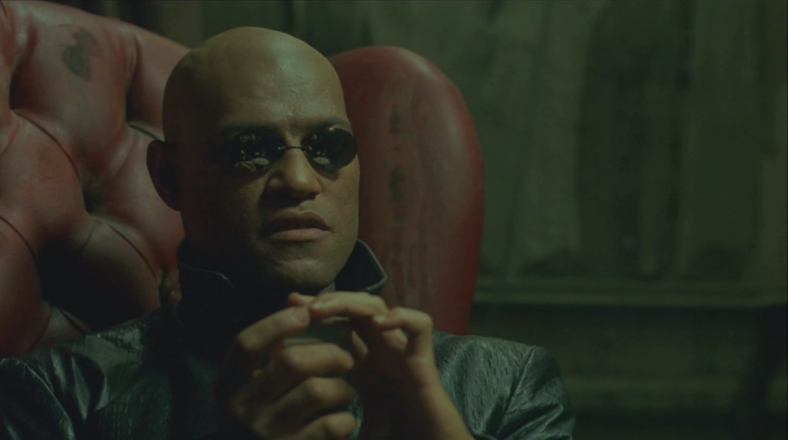 Нео — Матрица повсюду. Она окружает нас. Даже сейчас, она с нами рядом. Ты видишь ее, когда смотришь в окно или включаешь телевизор. Ты ощущаешь ее, когда работаешь, идешь в церковь, когда платишь налоги. Целый мирок надвинутый на глаза, чтобы спрятать правду.
— Какую?
— Что ты только раб, Нео. Как и все, ты с рождения в цепях. С рождения в тюрьме, которой не почуешь и не коснешься. В темнице для разума.