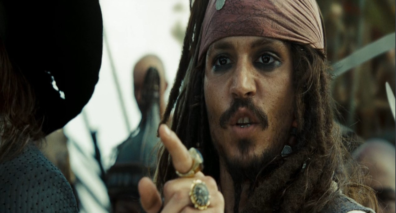 Он желает Жемчужину! Капитану Тернеру нужна Жемчужина! А тебя грызет совесть! А ты со своим советом братства! Хоть кто-то спасал меня потому, что соскучился?!