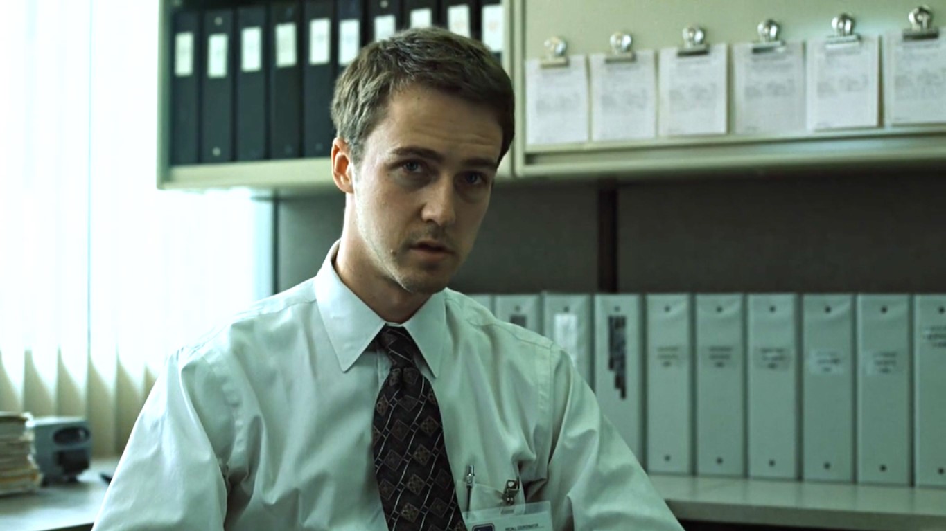 Он был полон энергии, видимо, вставил себе клизму из кофе.