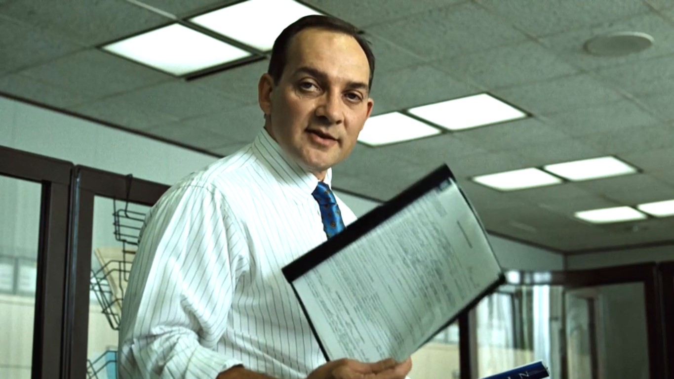 Он был полон энергии, видимо, вставил себе клизму из кофе.