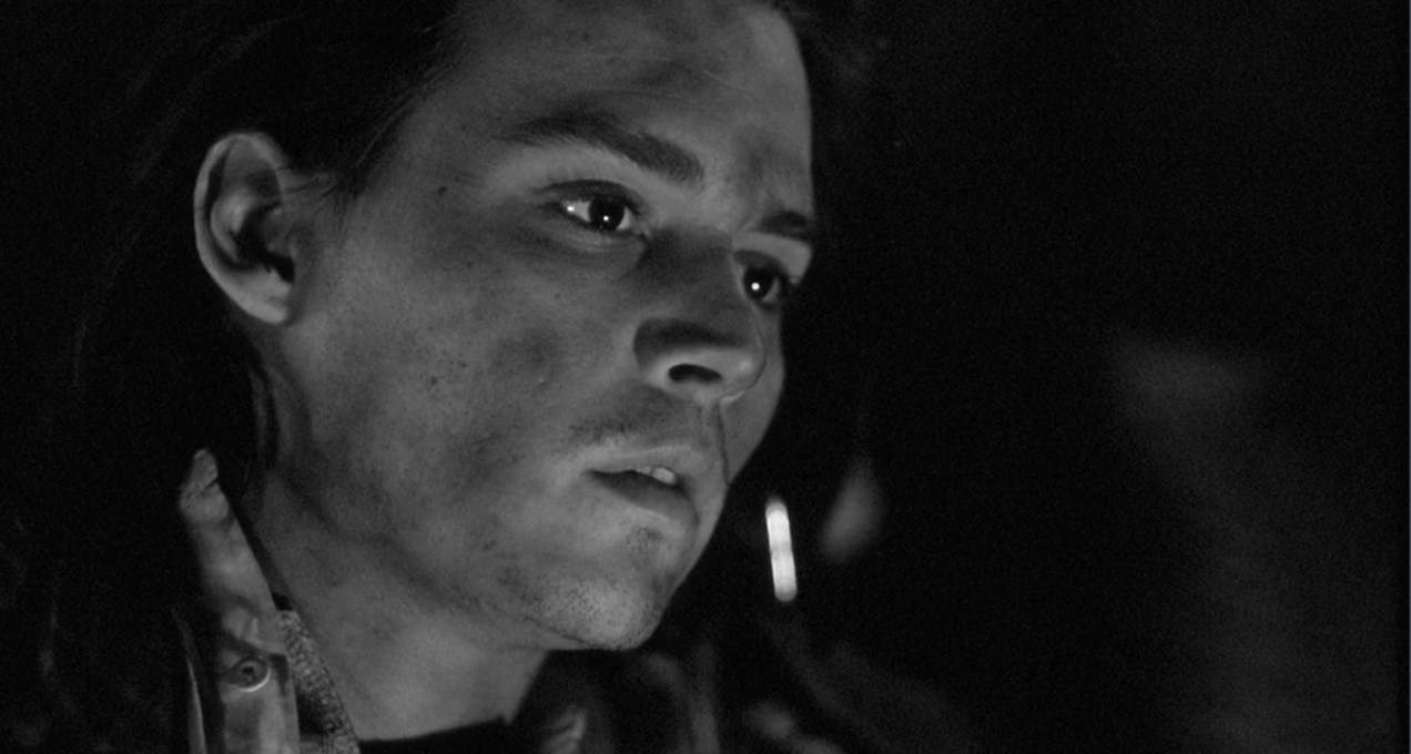 Ты убил белого человека, который убил тебя?