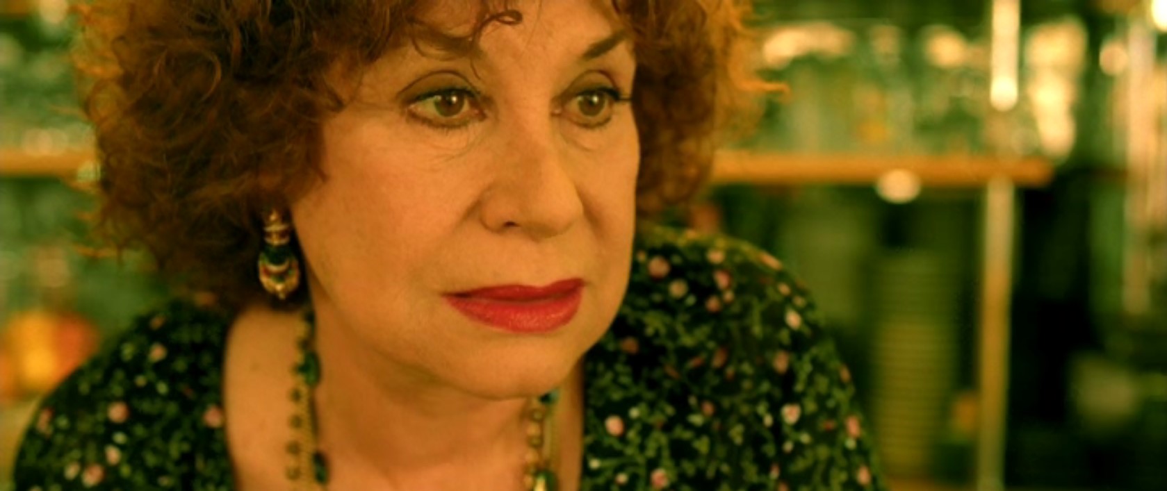 — Видимо вы совсем не знали большой любви...
— Не знала — не хромала бы на правую ногу...