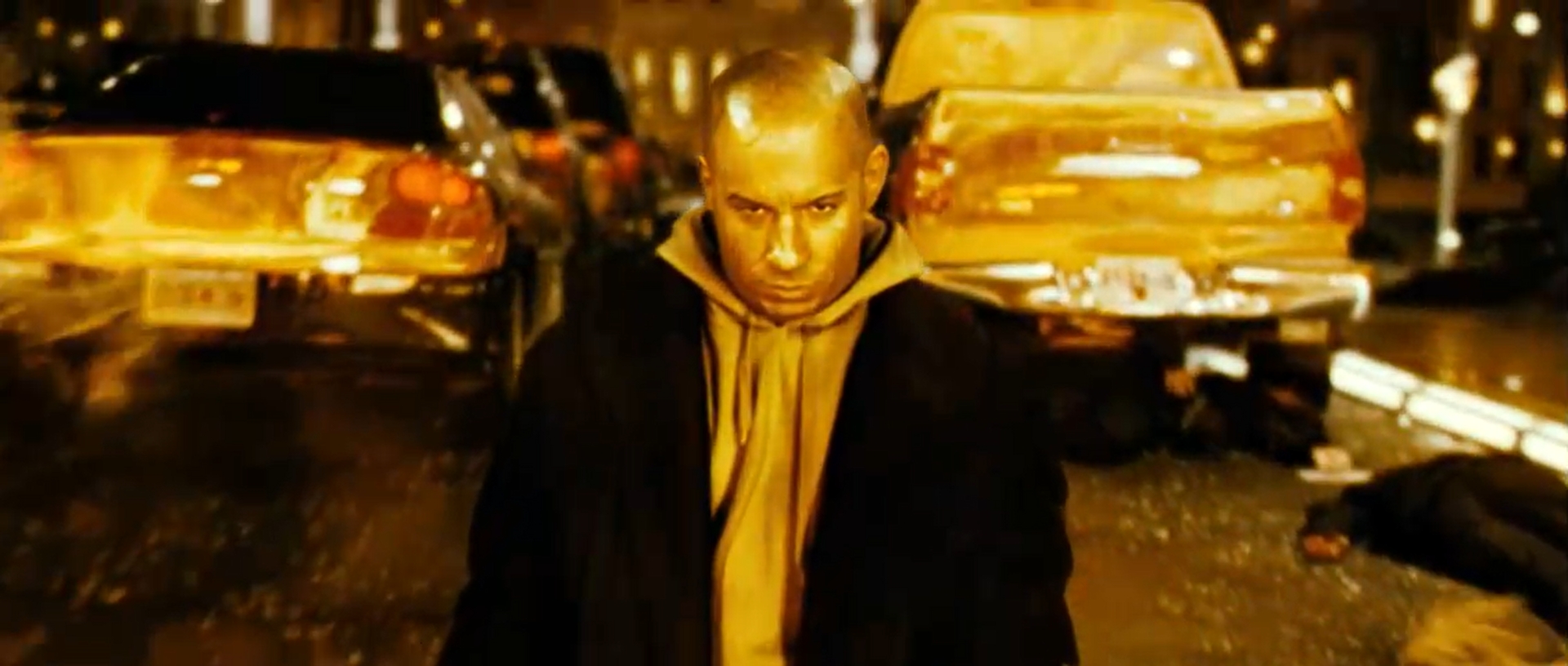 Спасти мир. Зачем? Жизнь — простая штука: убивай или будешь убит. Закон выживания. Мой закон. Все было так, пока я не оказался перед выбором — изменить что-то или отойти в сторону и выжить. Я понял кое-что важное в этот момент. Плохо, что в этот же момент я умер.