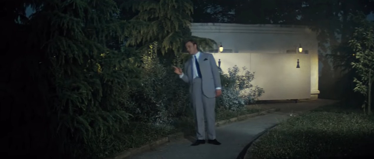 — Клиент дозревает, будь готов!
— Усегда готов, идиот!