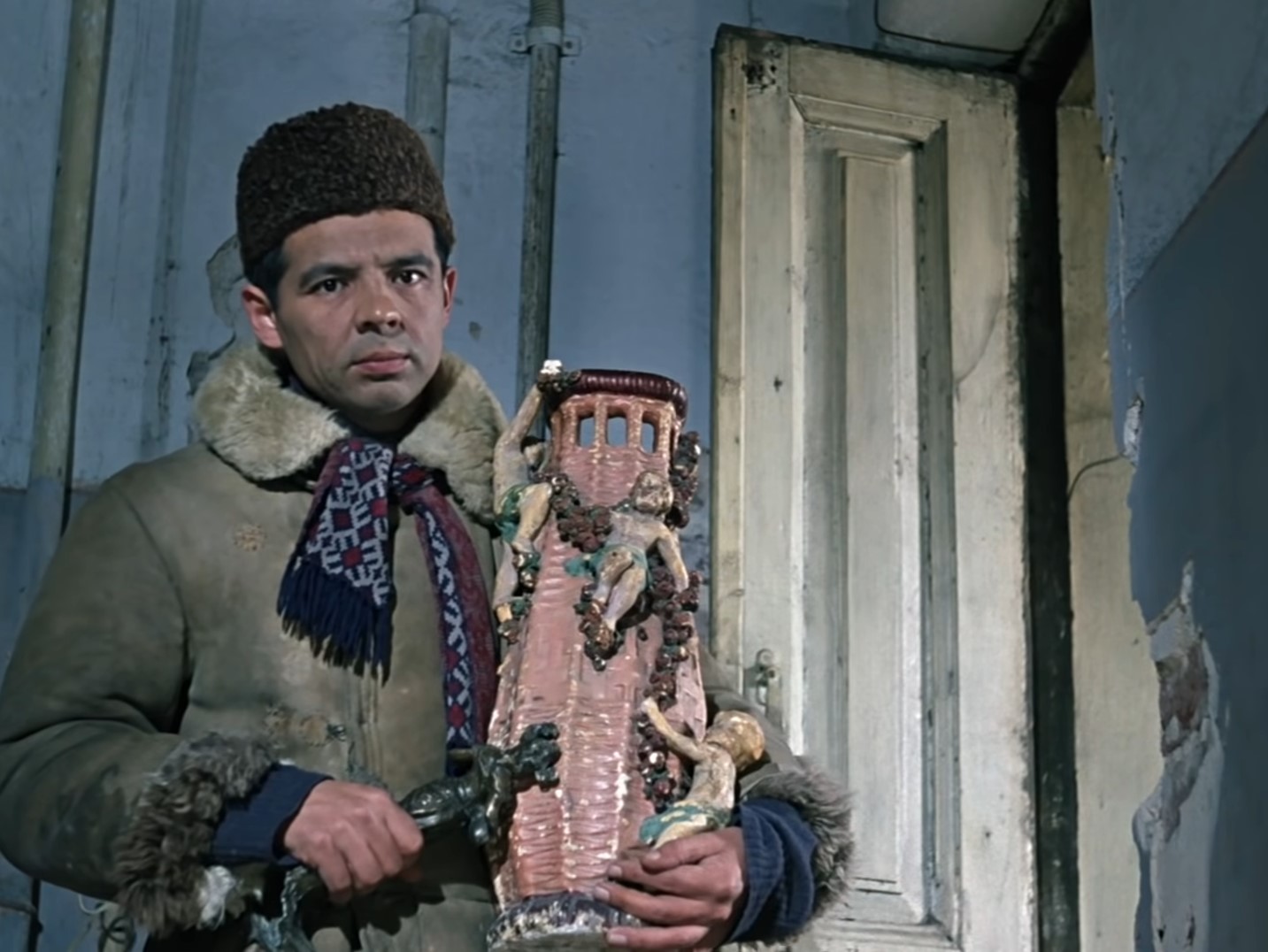 — Что это у тебя?
— Надо!