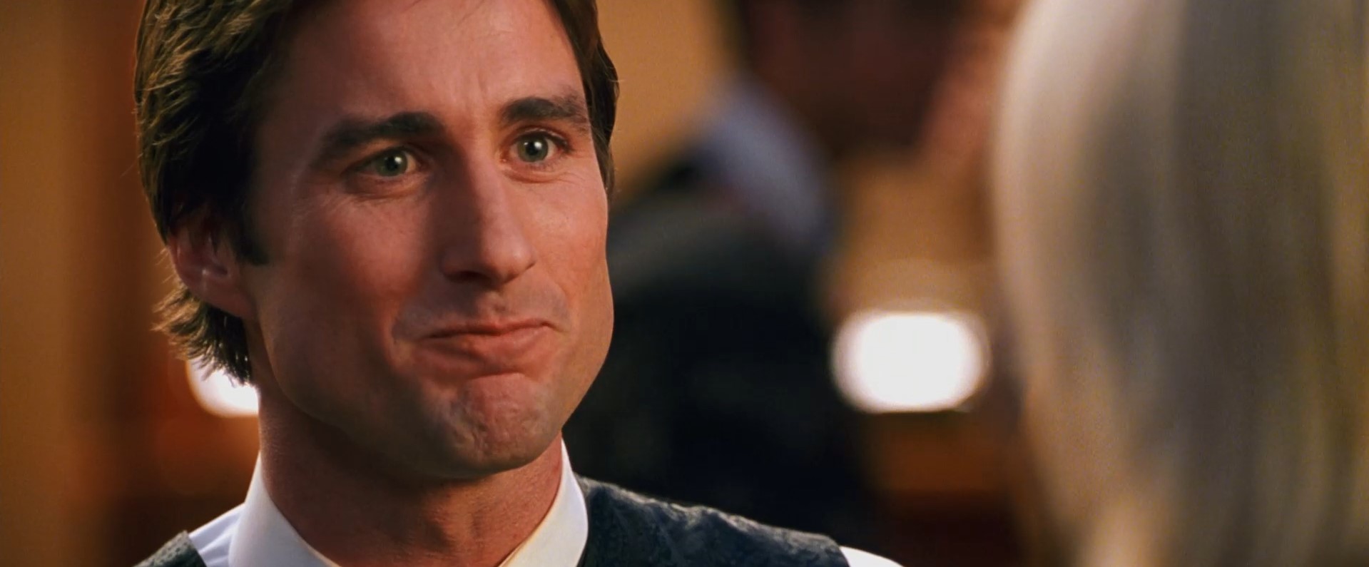 — Может быть, в четверг?
— Обожаю четверг!
— Я добуду билеты.
— Обожаю билеты!