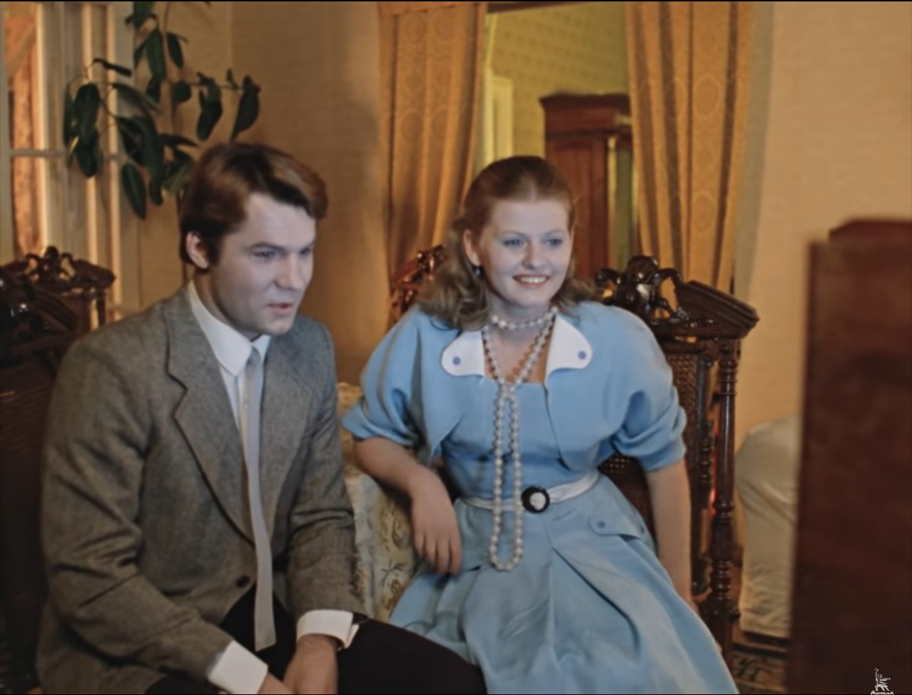 Ой, какая она симпатичная. Только вы с ней почему-то совсем не похожи.