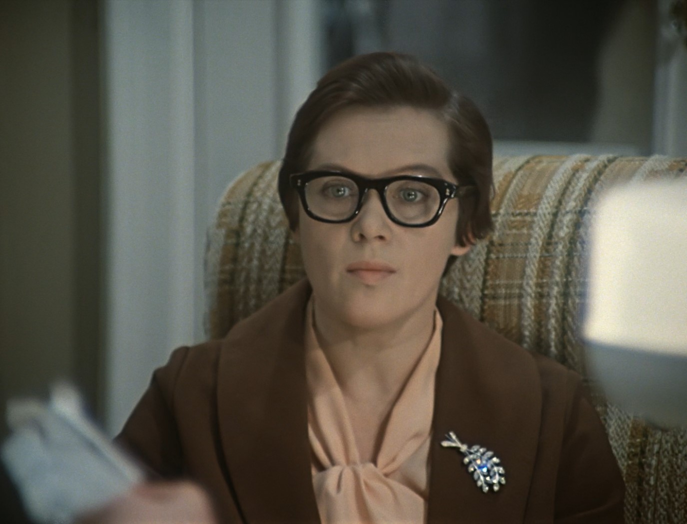 Сигаретку, спичку, коробок?