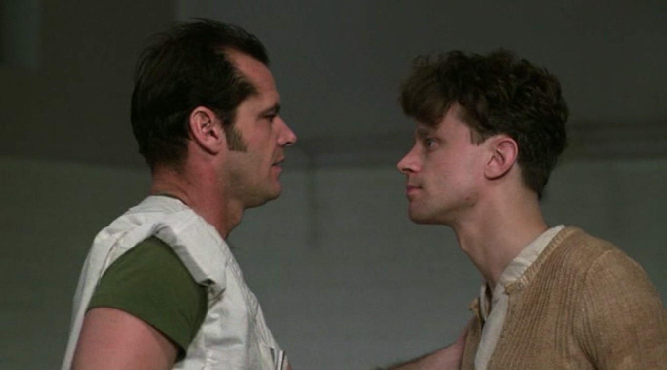 Подвинься, сынок, ты дышишь моим кислородом.