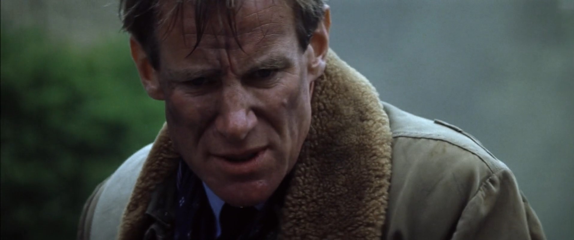 капитан Лоу Многие осуждают вас, янки, за то, что вы не вступаете в войну. Но я хочу сказать, что если у тебя на родине все такие, как ты, да поможет Бог тому, кто осмелится вступить в войну с Америкой.