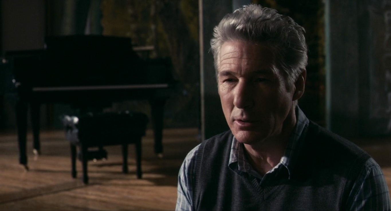 Есть нечто в музыке, не поддающееся записи. Жизнь нельзя записать, сердце нельзя записать... Момент творения неуловим по своей сути...