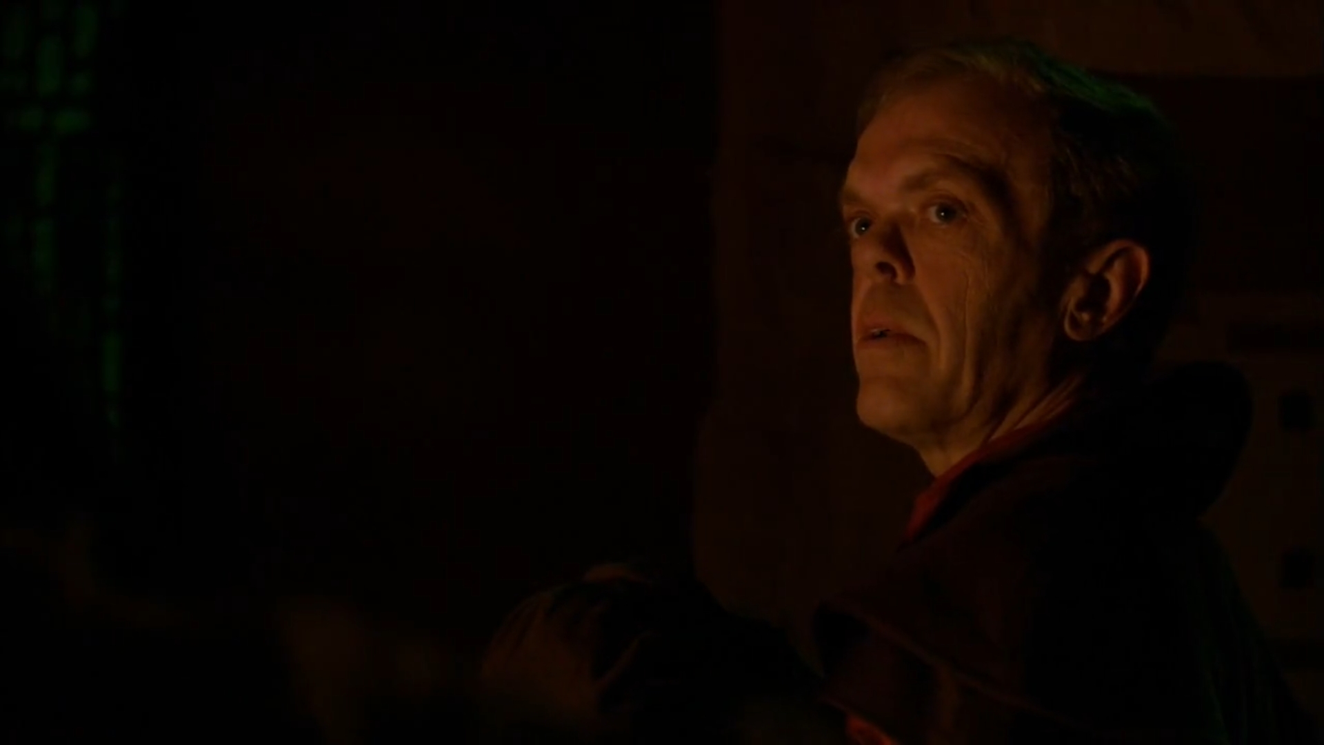 Между врагом и другом тонкая черта. И, там где она заканчивается, нет начала и нет конца...